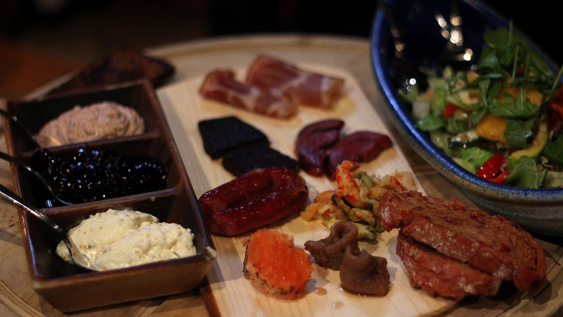 A delicious tasting plate at Viking Restaurant Harald.