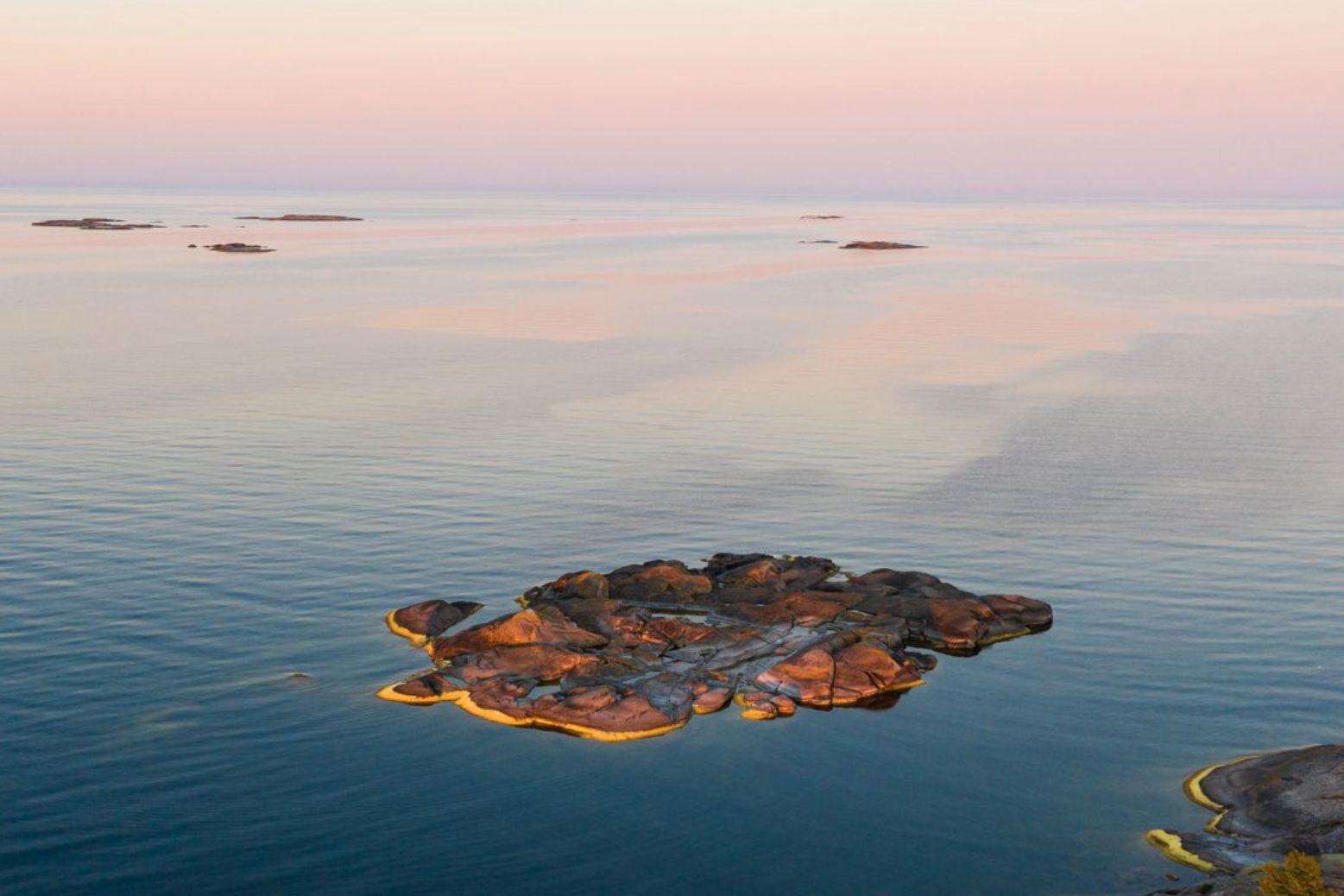 Långviksskär i solnedgång.